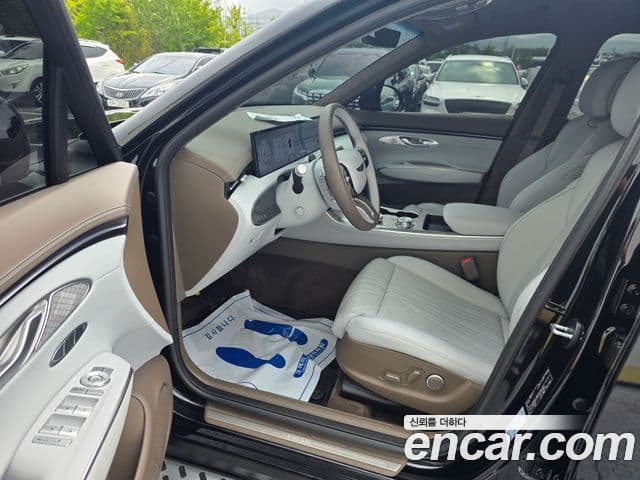 Genesis GV70 2024 — ფოტო 7/18