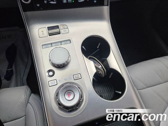 Genesis GV70 2024 — ფოტო 9/18