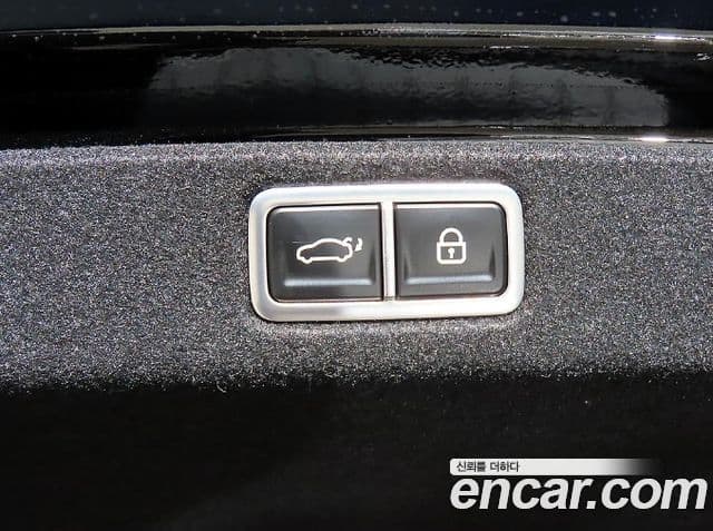 Hyundai Grandeur 2025 — ფოტო 15/20