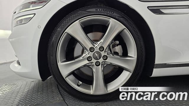 Genesis G80 2020 — ფოტო 11/20