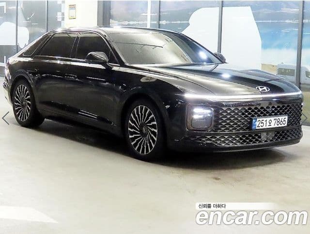 Hyundai Grandeur 2023 — Şəkil 9/20