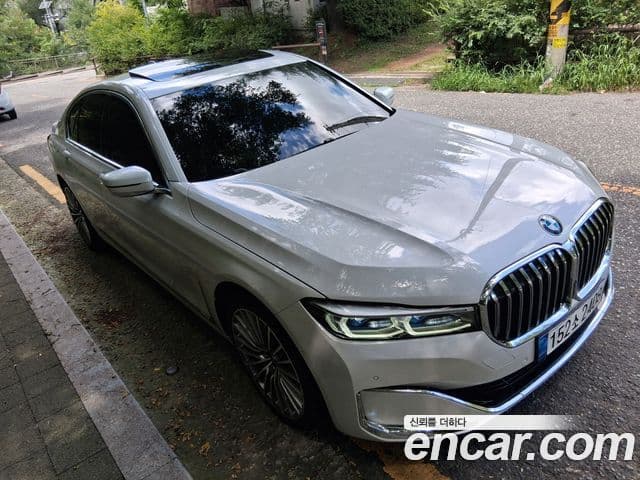 BMW 7 Series 2021 — ფოტო 5/20