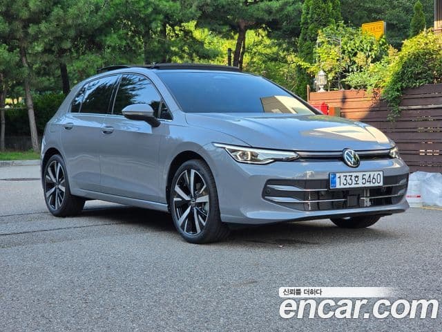 Volkswagen Golf 2026 — Şəkil 2/20