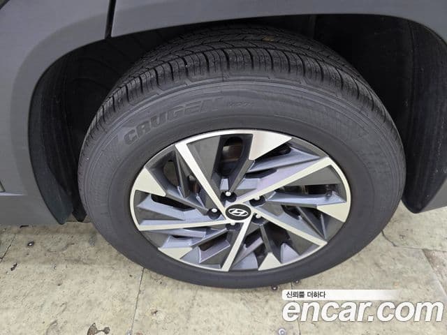 Hyundai The New Tucson 2021 — ფოტო 15/16