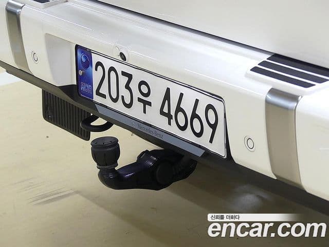 Mercedes-Benz G-Class 2024 — ფოტო 8/20