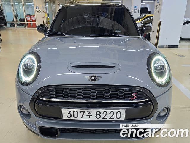 Mini Cooper S 2020 — ფოტო 3/20