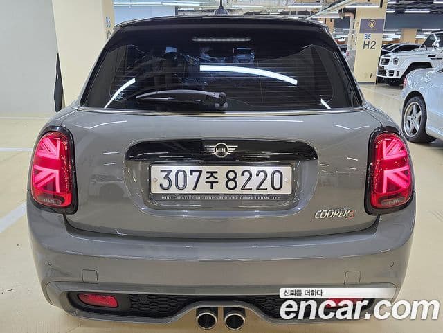 Mini Cooper S 2020 — ფოტო 4/20