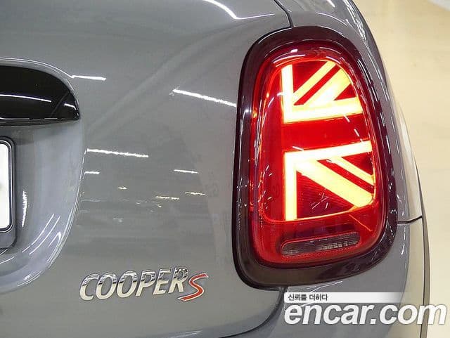Mini Cooper S 2020 — ფოტო 5/20