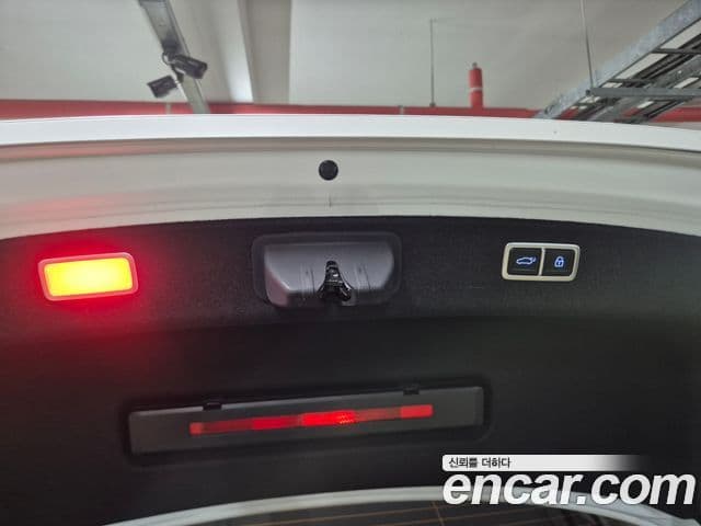 Genesis Electrified G80 2024 — Şəkil 7/19