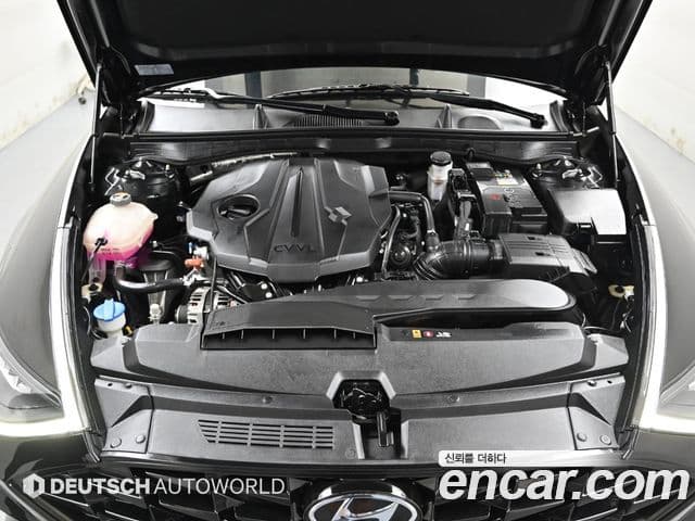Hyundai Sonata 2022 — ფოტო 5/20