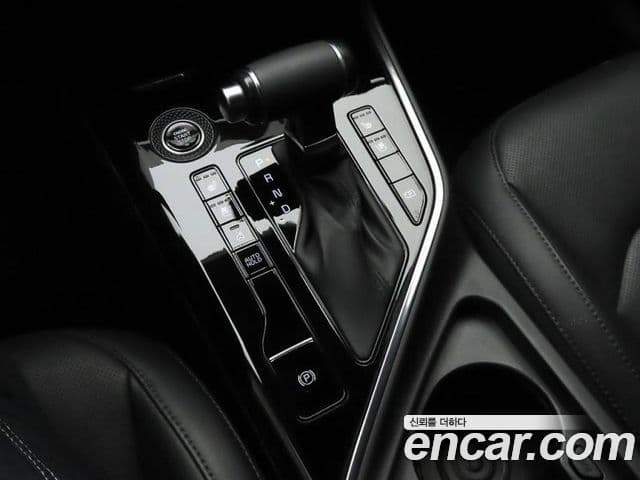 Kia Niro 2022 — Şəkil 11/20