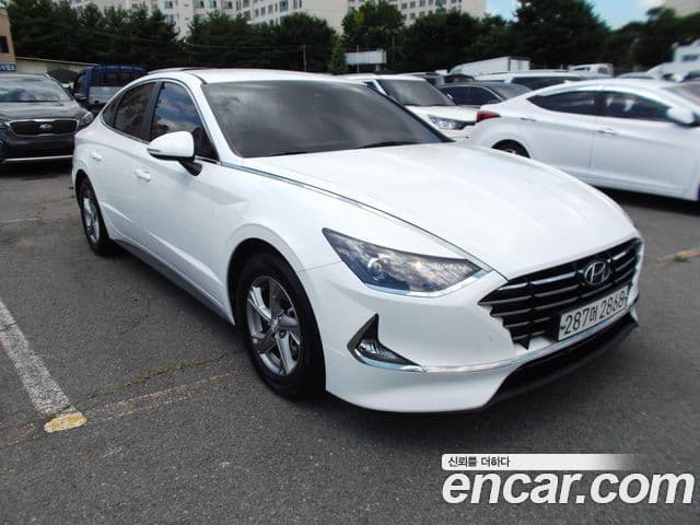 Hyundai Sonata 2022 — ფოტო 1/19