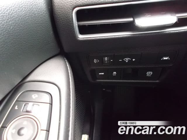 Hyundai Sonata 2022 — ფოტო 13/19