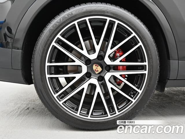 Porsche Cayenne 2025 — Şəkil 4/20