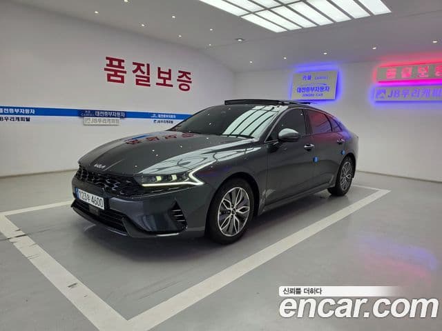 Kia K5 2022 — ფოტო 10/20