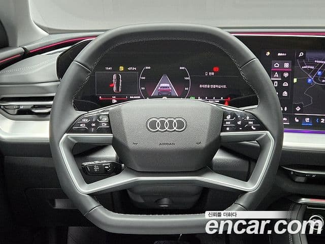 Audi Q5 2025 — ფოტო 10/20