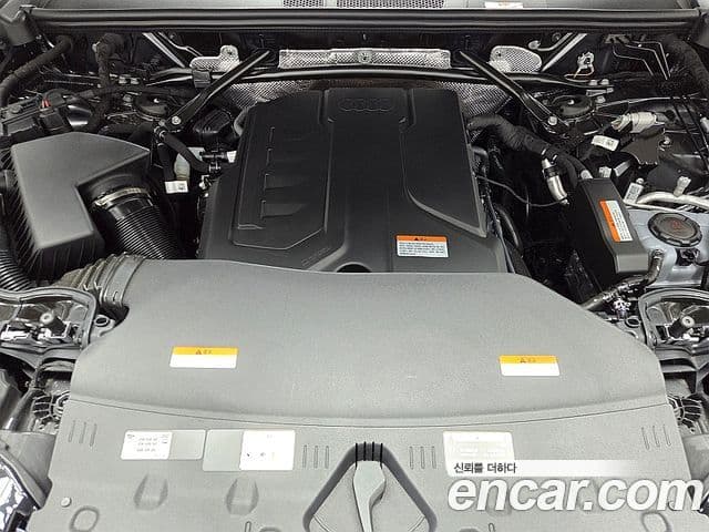 Audi Q5 2025 — ფოტო 18/20