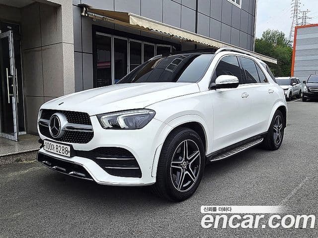 Mercedes-Benz GLE-Class 2020 — Фото 20/20