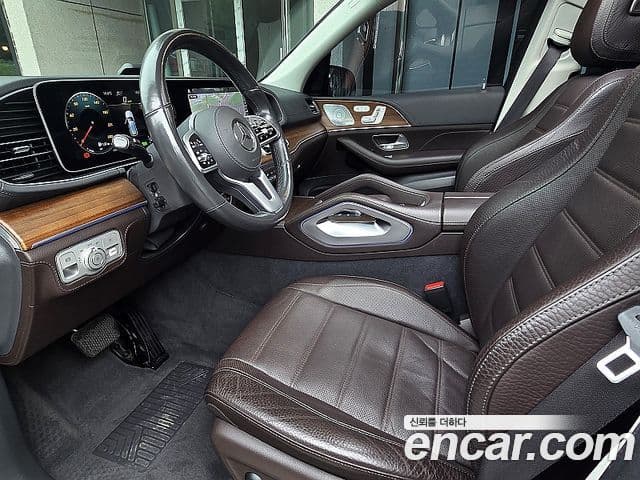 Mercedes-Benz GLE-Class 2020 — Фото 8/20