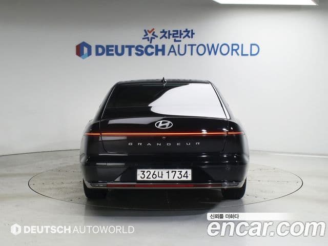 Hyundai Grandeur 2023 — ფოტო 4/20