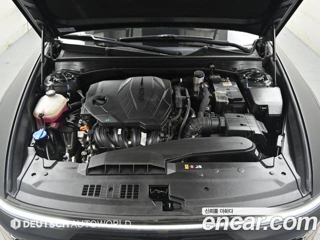 Hyundai Grandeur 2023 — ფოტო 6/20