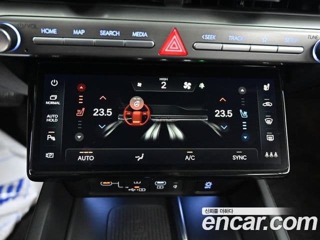 Hyundai Grandeur 2023 — ფოტო 19/20