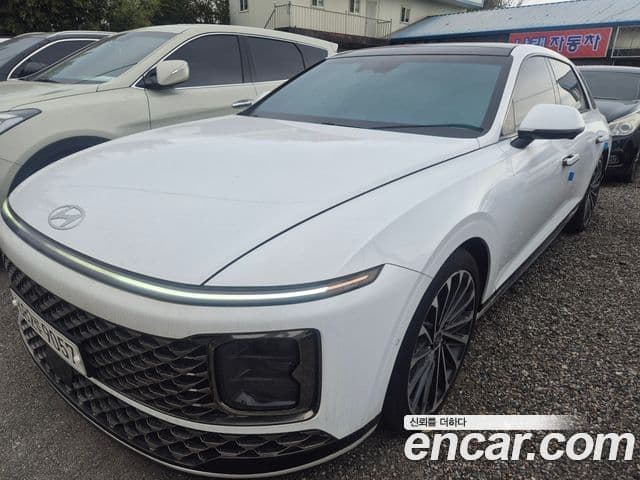Hyundai Grandeur 2022 — ფოტო 1/16