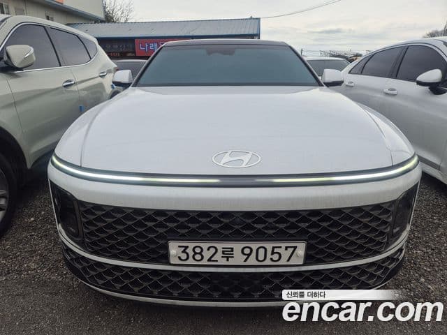 Hyundai Grandeur 2022 — ფოტო 3/16