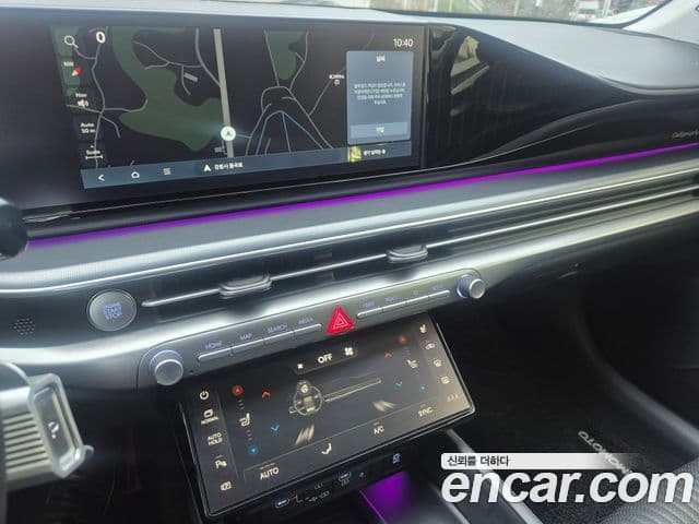 Hyundai Grandeur 2022 — ფოტო 7/16
