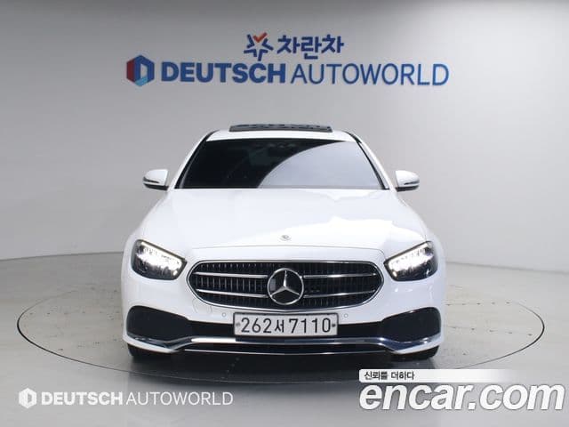 Mercedes-Benz E-Class 2021 — ფოტო 2/20