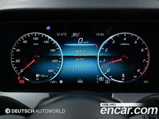 Mercedes-Benz E-Class 2021 — ფოტო 7/20