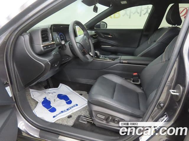 Toyota Crown Crossover 2024 — Фото 4/20