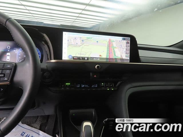 Toyota Crown Crossover 2024 — Şəkil 9/20