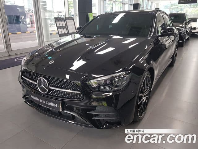 Mercedes-Benz E-Class 2022 — Şəkil 18/18