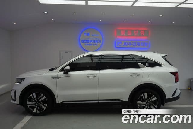 Kia Sorento 2022 — Фото 12/20