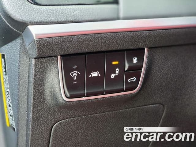 Kia Stinger 2018 — фото 14 из 20