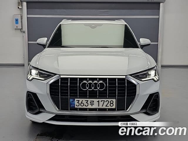 Audi Q3 2022 — ფოტო 1/19
