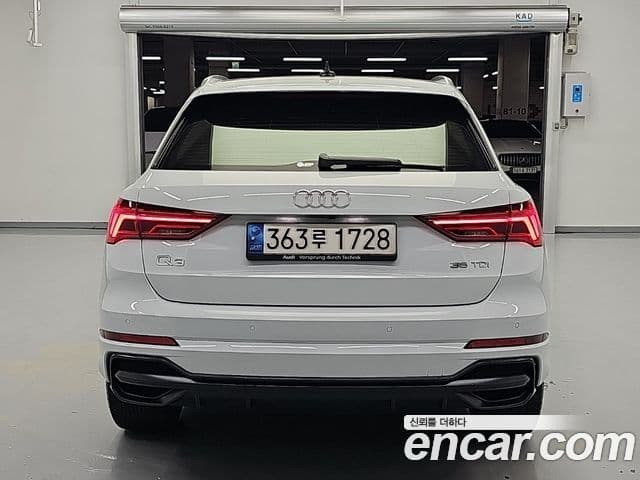 Audi Q3 2022 — ფოტო 2/19
