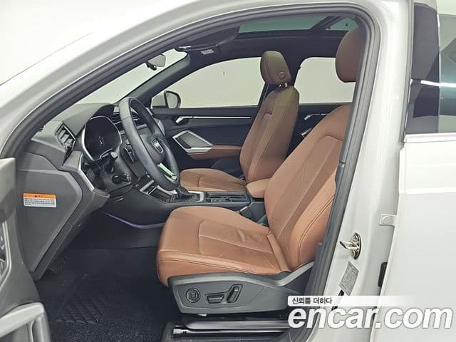 Audi Q3 2022 — ფოტო 11/19