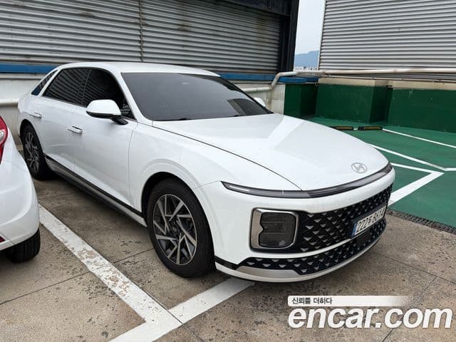 Hyundai Grandeur 2022 — Фото 4/5