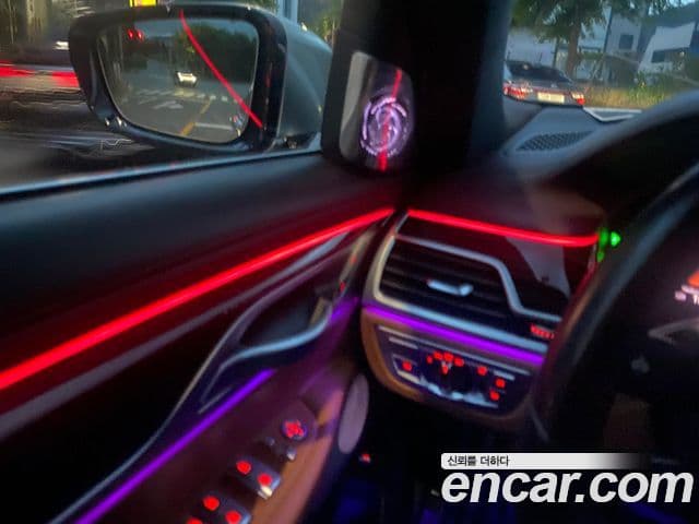 BMW 7 Series 2022 — ფოტო 13/20