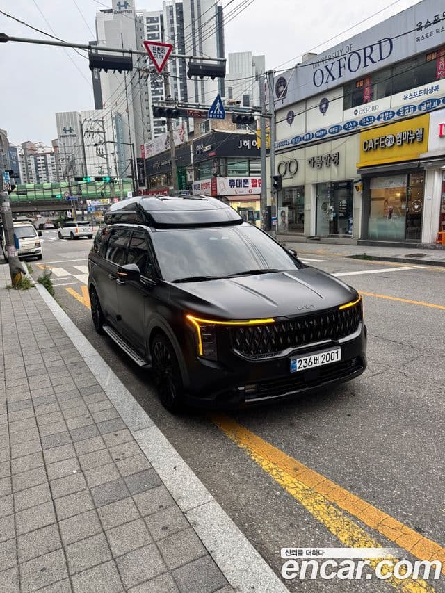 Kia Carnival 2024 — ფოტო 1/10