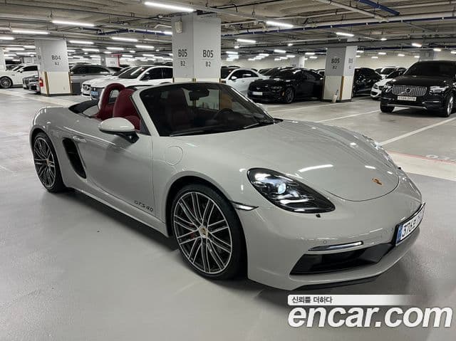 Porsche 718 Boxster 2024 — ფოტო 1/20