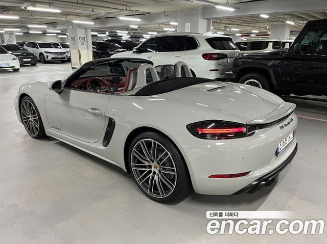Porsche 718 Boxster 2024 — ფოტო 2/20