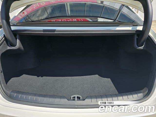 Kia K8 2023 — ფოტო 6/20