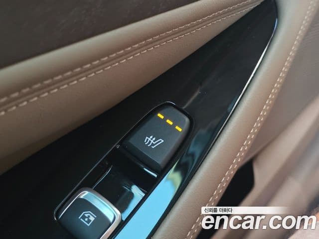 Kia K8 2023 — ფოტო 18/20