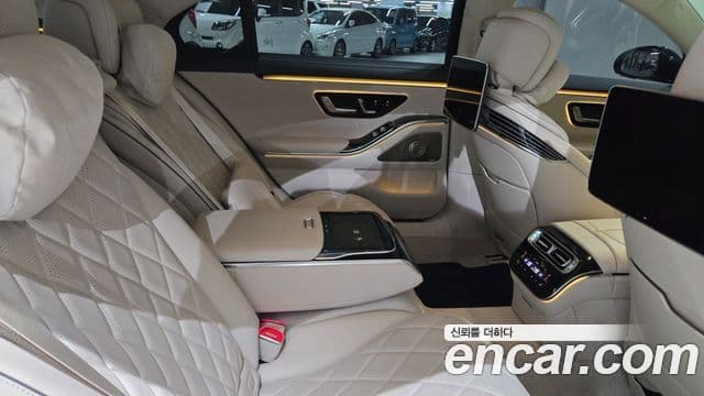 Mercedes-Benz S-Class 2025 — Şəkil 19/20