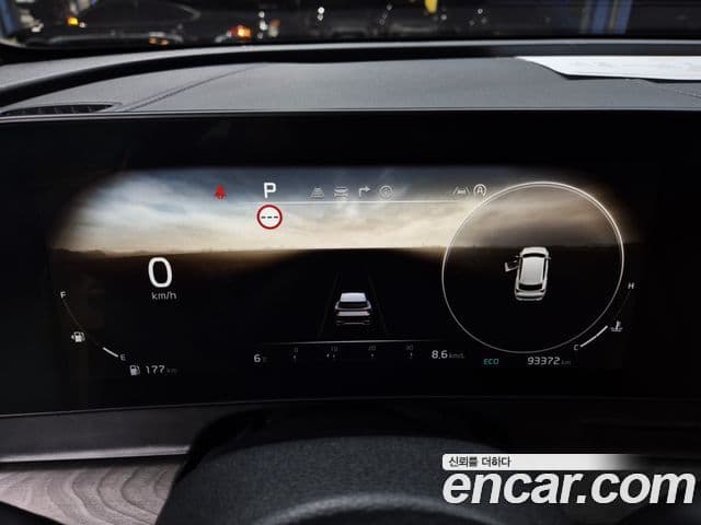 Kia Sportage 2022 — ფოტო 13/20