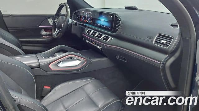 Mercedes-Benz GLS-Class 2021 — Photo 16/20