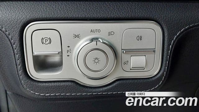 Mercedes-Benz GLS-Class 2021 — Photo 4/20